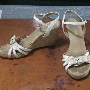 Cream Aerosoles Wedges w/ Silver Buckle